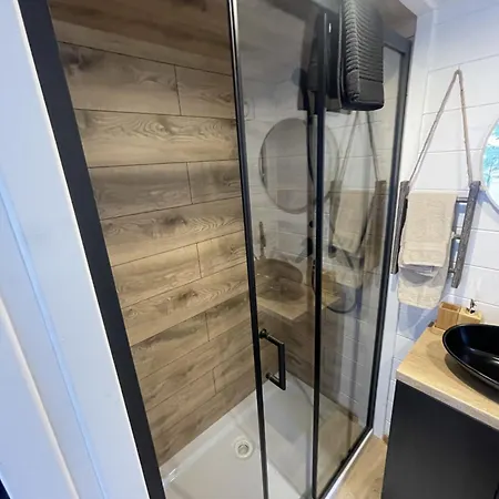 Na Samote U Noemi Шале