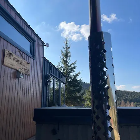 Na Samote U Noemi * Komjatná